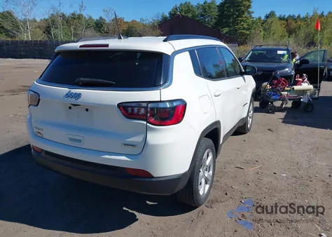 2021 Jeep Compass Latitude 4X4 from USA, damaged, VIN 3C4NJDBB9MT576557